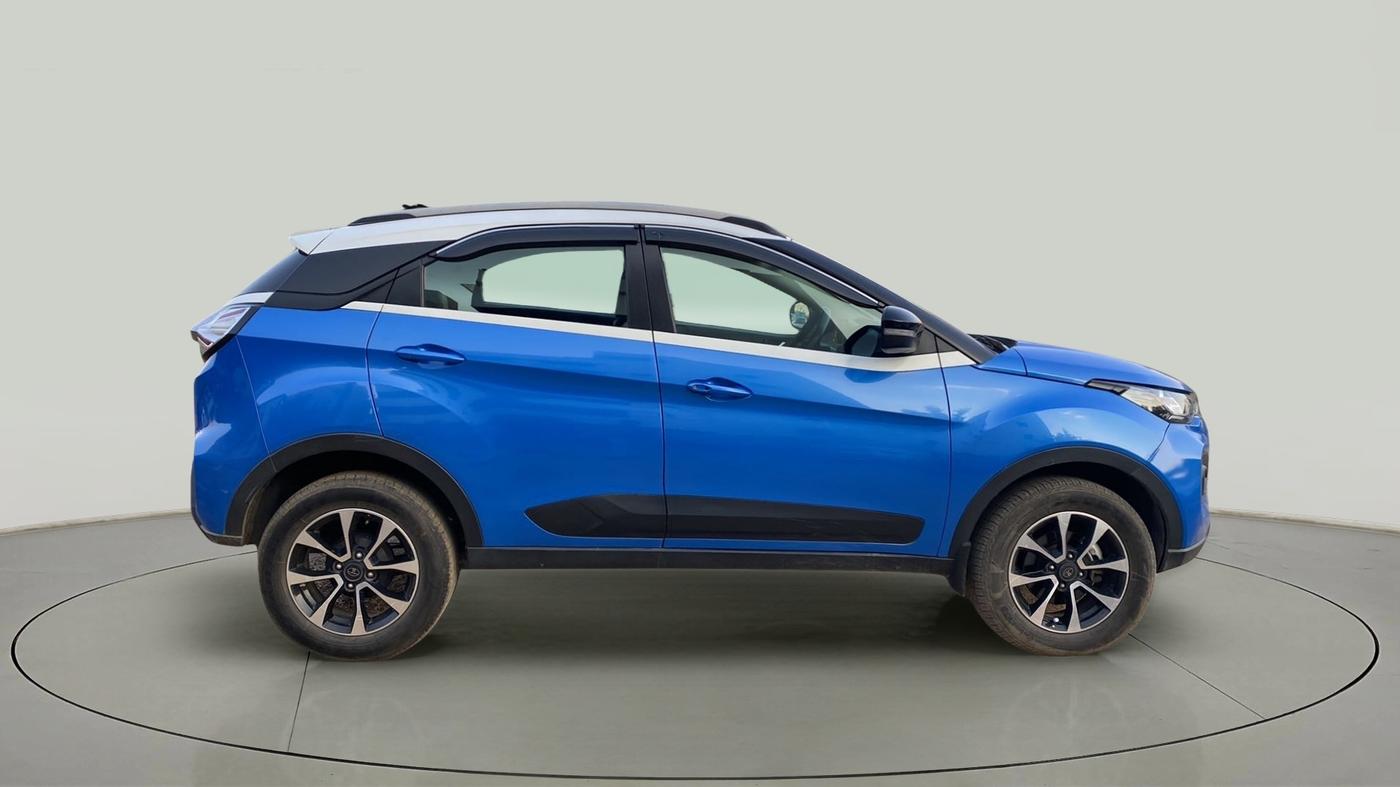 2020 Tata NEXON XZA PLUS (O) PETROL DUAL TONE, Petrol, Automatic, 21,520 km, Right Side View