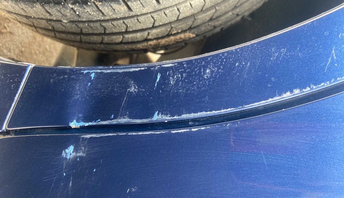 2021 Maruti Baleno ZETA CVT PETROL 1.2, Petrol, Automatic, 4,465 km, Right C pillar - Slightly dented