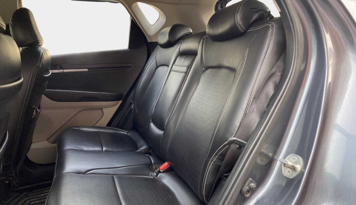 2021 KIA SONET HTX 1.0 IMT, Petrol, Manual, 42,536 km, Right Side Rear Door Cabin