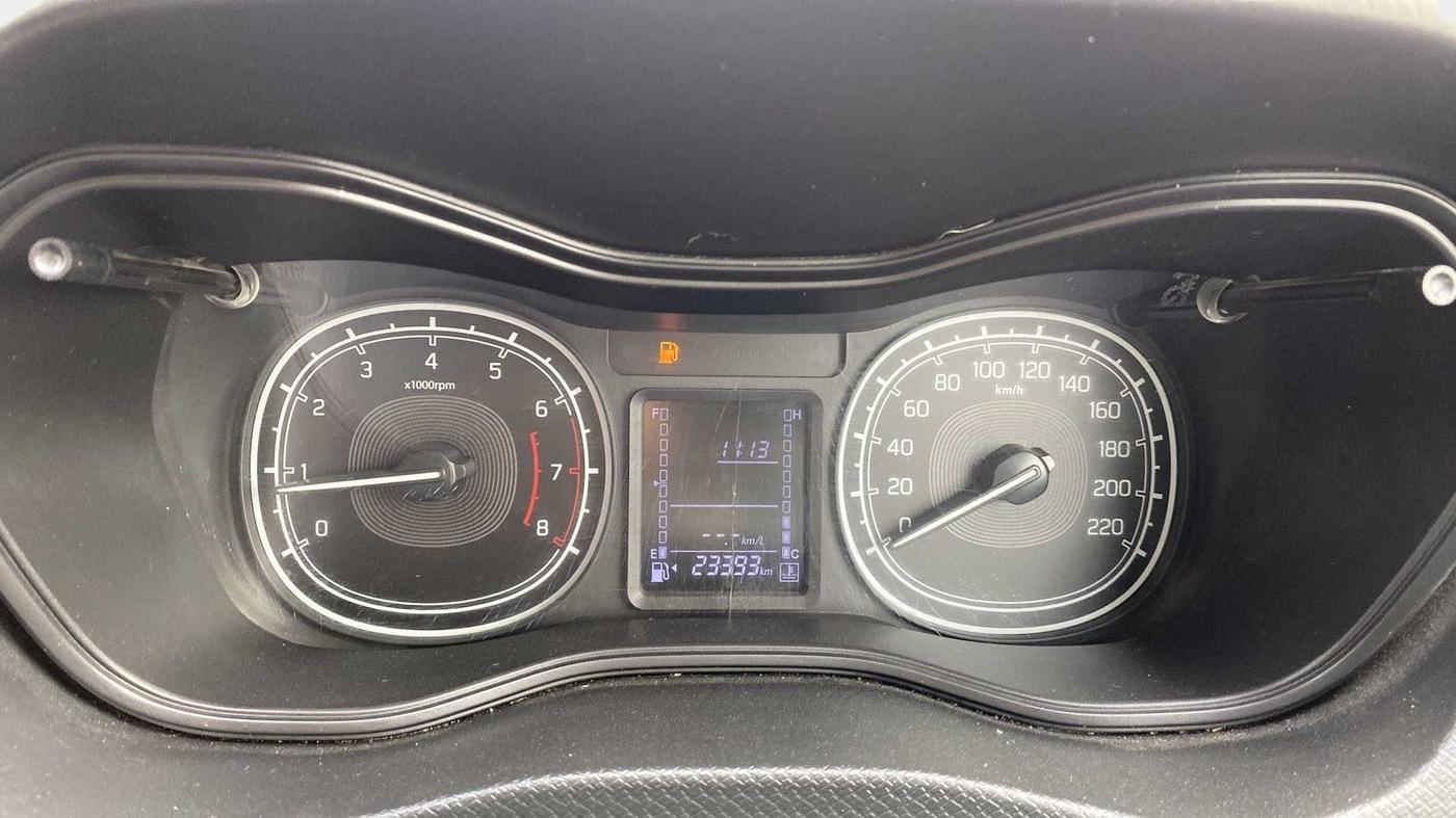 2021 Maruti Vitara Brezza LXI, Petrol, Manual, 23,354 km, Odometer Image