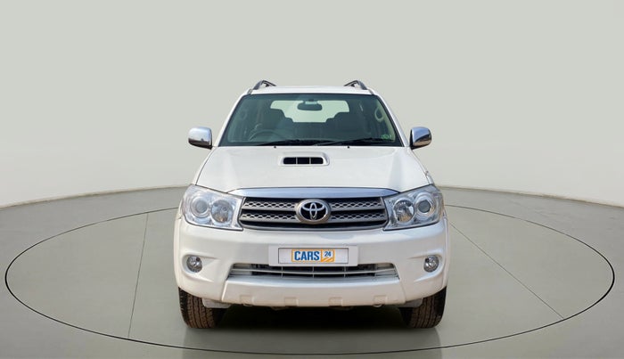 2011 Toyota Fortuner 3.0 4X4 MT, Diesel, Manual, 88,737 km, Front