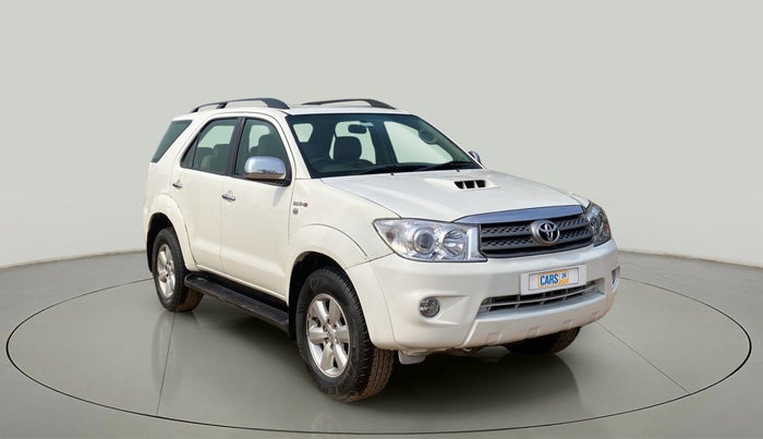 2011 Toyota Fortuner 3.0 4X4 MT, Diesel, Manual, 88,737 km, SRP
