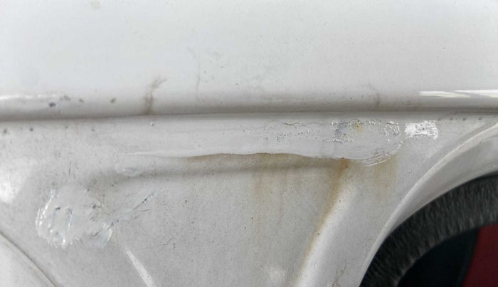 2018 Datsun Go Plus T, Petrol, Manual, 59,435 km, Left B pillar - Slight discoloration