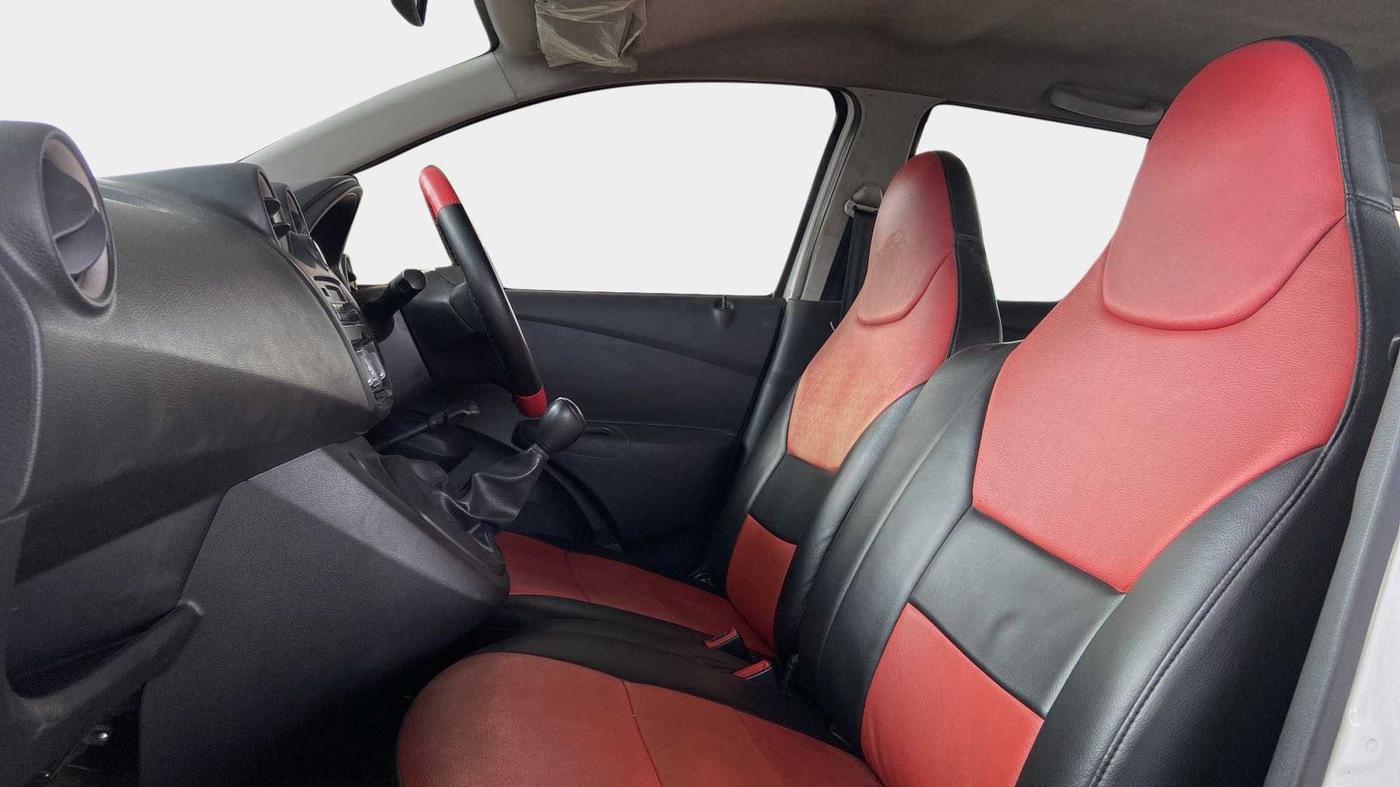 2018 Datsun Go Plus T, Petrol, Manual, 59,435 km, Right Side Front Door Cabin