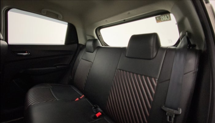 2021 Maruti Swift VXI, Petrol, Manual, 66,948 km, Right Side Rear Door Cabin