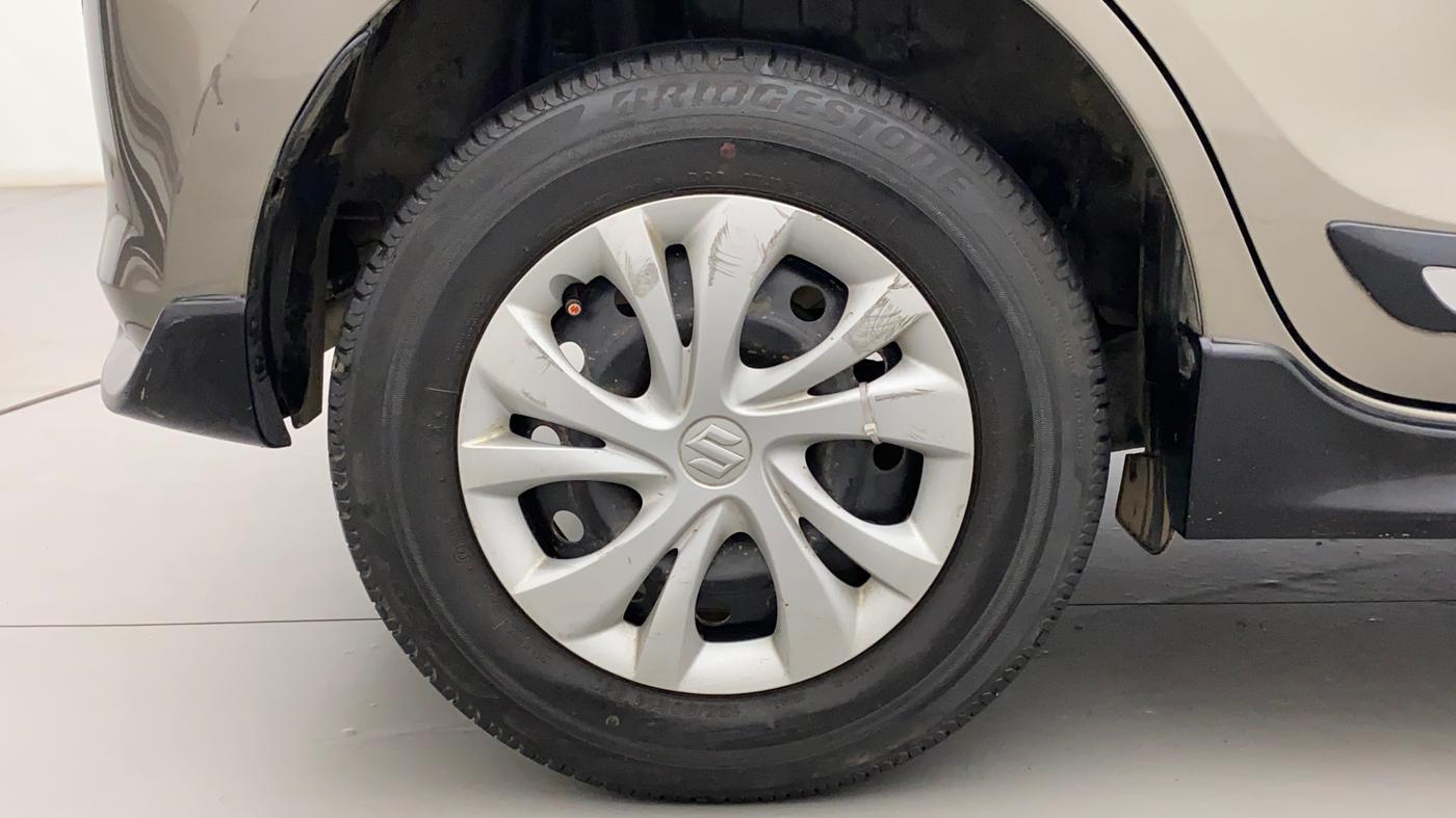 2021 Maruti Swift VXI, Petrol, Manual, 66,948 km, Right Rear Wheel