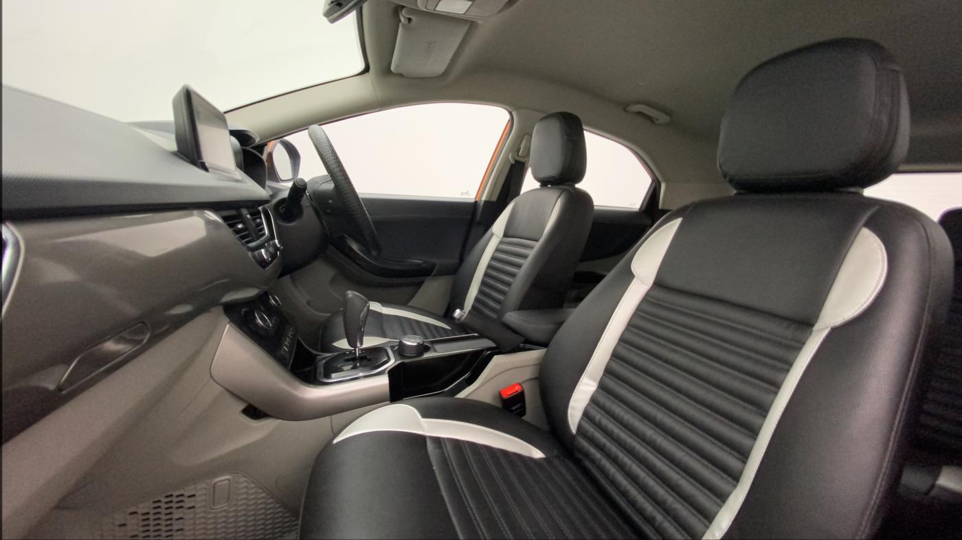 2019 Tata NEXON XZA PLUS DIESEL DUAL TONE, Diesel, Automatic, 35,671 km, Right Side Front Door Cabin