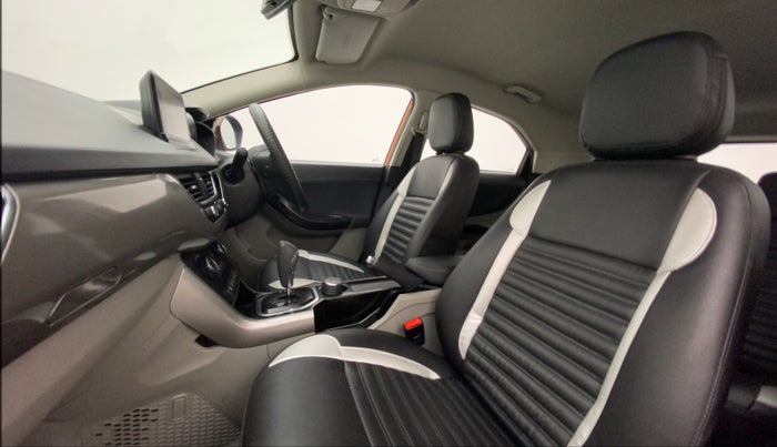 2019 Tata NEXON XZA PLUS DIESEL DUAL TONE, Diesel, Automatic, 35,671 km, Right Side Front Door Cabin
