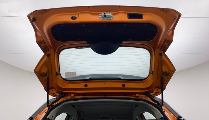 2019 Tata NEXON XZA PLUS DIESEL DUAL TONE, Diesel, Automatic, 35,671 km, Boot Door Open