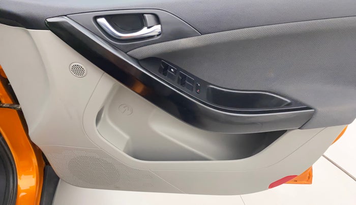2019 Tata NEXON XZA PLUS DIESEL DUAL TONE, Diesel, Automatic, 35,671 km, Driver Side Door Panels Control