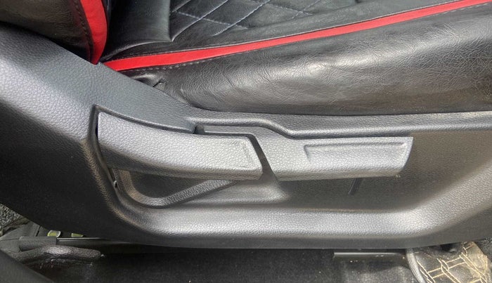 2020 KIA SELTOS HTK PLUS 1.5 DIESEL, Diesel, Manual, 15,513 km, Driver Side Adjustment Panel