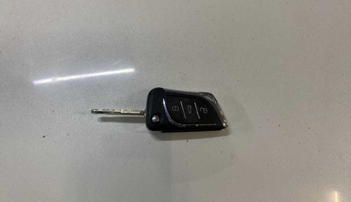 2021 Honda Amaze 1.5L I-DTEC E, Diesel, Manual, 62,371 km, Key Close Up