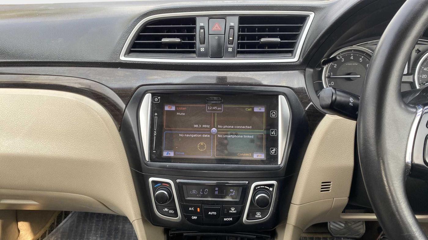 2016 Maruti Ciaz ZXI AT, Petrol, Automatic, 42,180 km, Air Conditioner