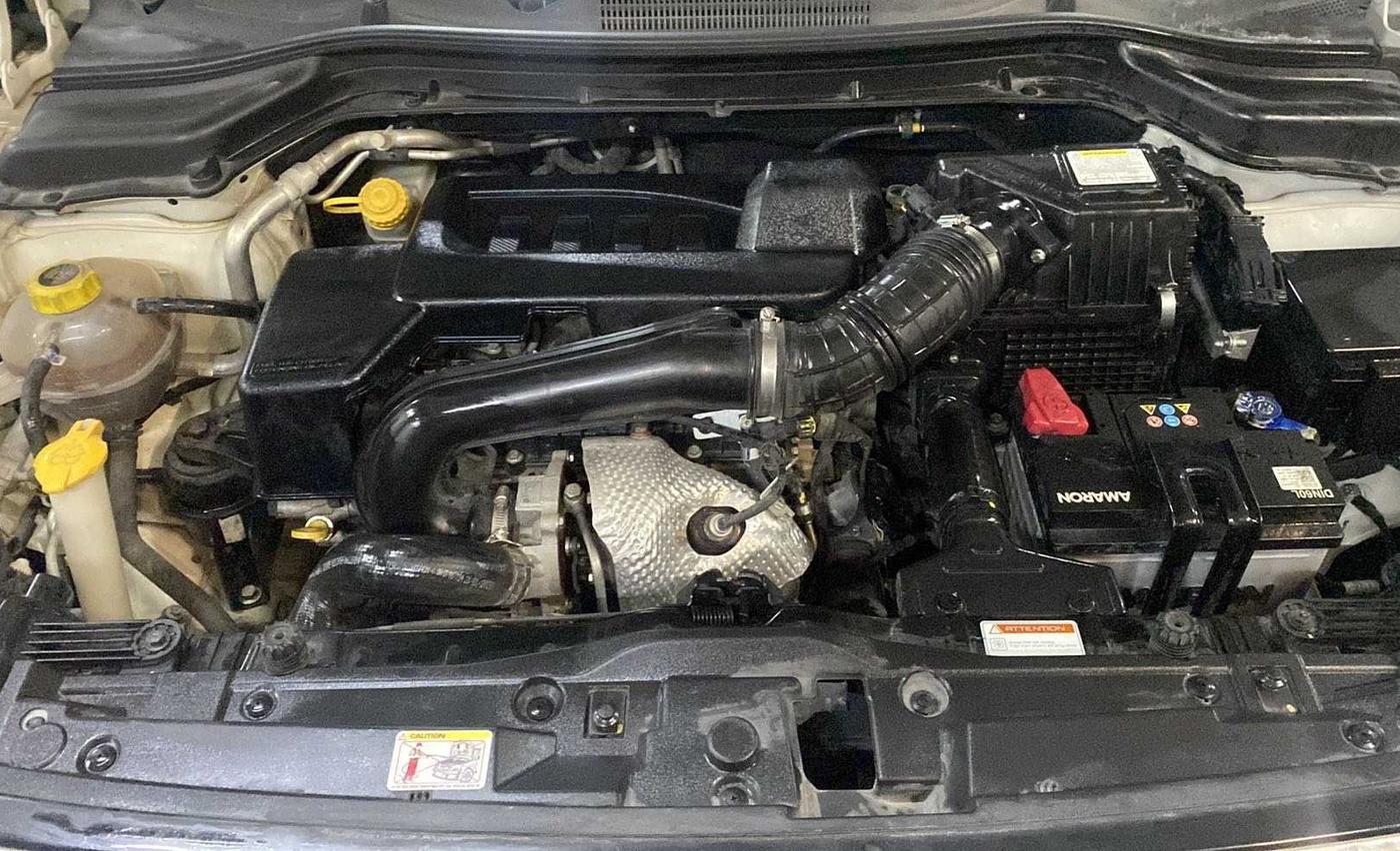 2020 Mahindra XUV300 W8 1.5 DIESEL, Diesel, Manual, 28,193 km, Open Bonet