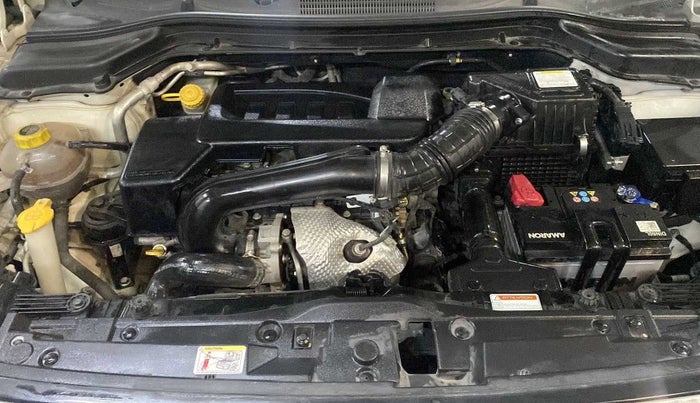 2020 Mahindra XUV300 W8 1.5 DIESEL, Diesel, Manual, 28,193 km, Open Bonet