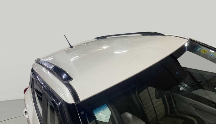 2020 Mahindra XUV300 W8 1.5 DIESEL, Diesel, Manual, 28,193 km, Roof