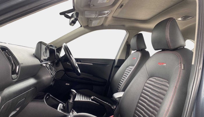 2020 KIA SONET GTX PLUS 1.0 IMT, Petrol, Manual, 75,043 km, Right Side Front Door Cabin