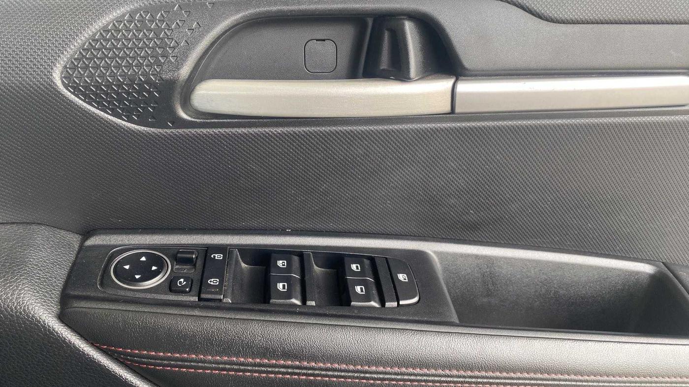 2020 KIA SONET GTX PLUS 1.0 IMT, Petrol, Manual, 75,043 km, Driver Side Door Panels Control