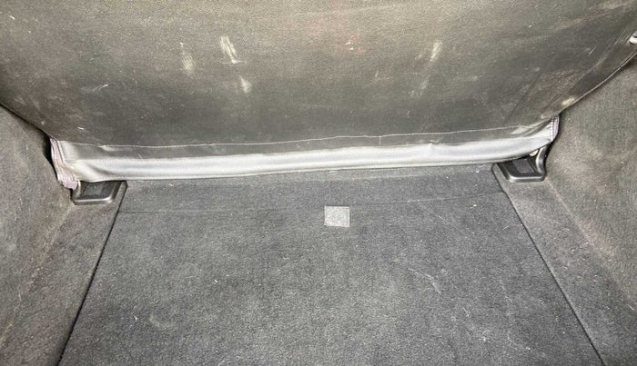 2016 Honda Jazz 1.2L I-VTEC V, Petrol, Manual, 1,06,375 km, Boot Inside