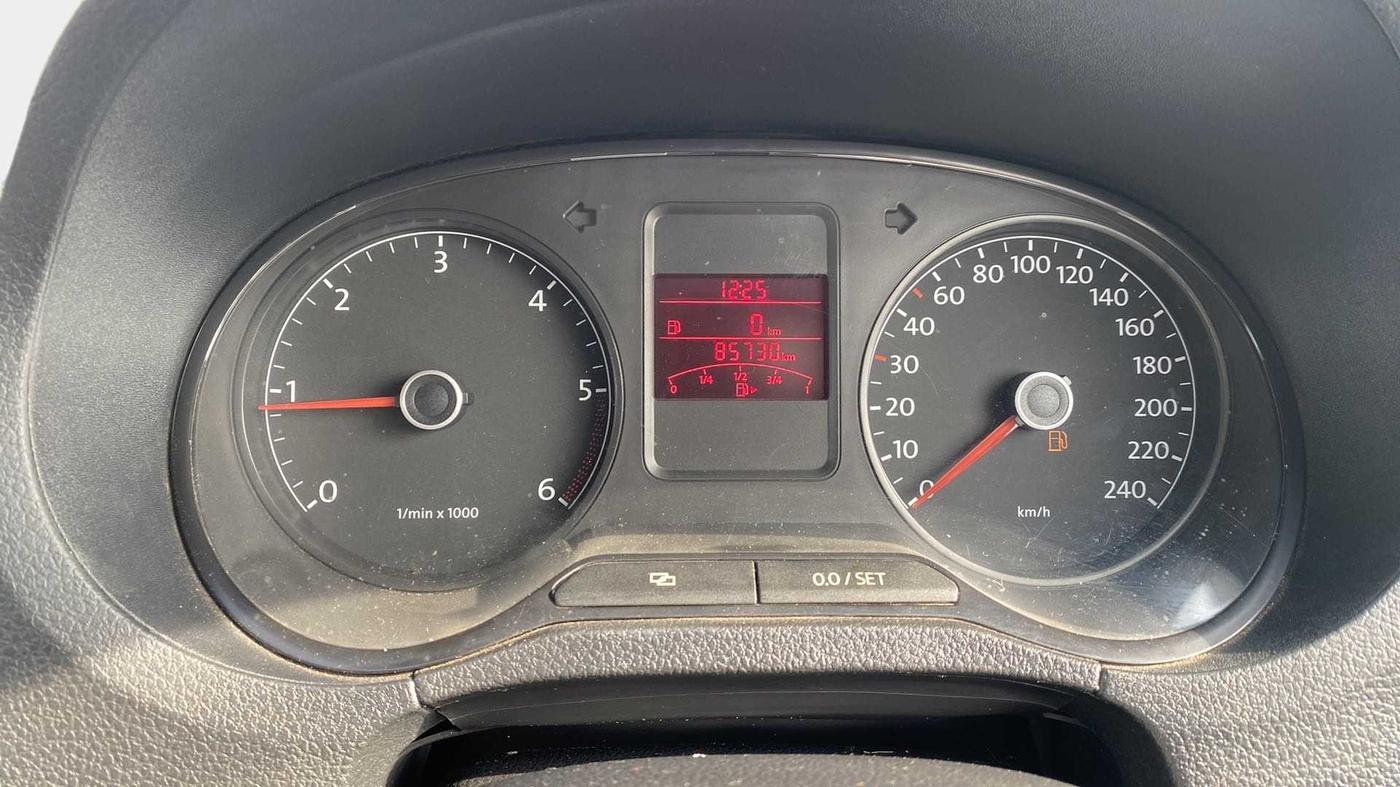 2013 Volkswagen Polo HIGHLINE DIESEL, Diesel, Manual, 85,714 km, Odometer Image
