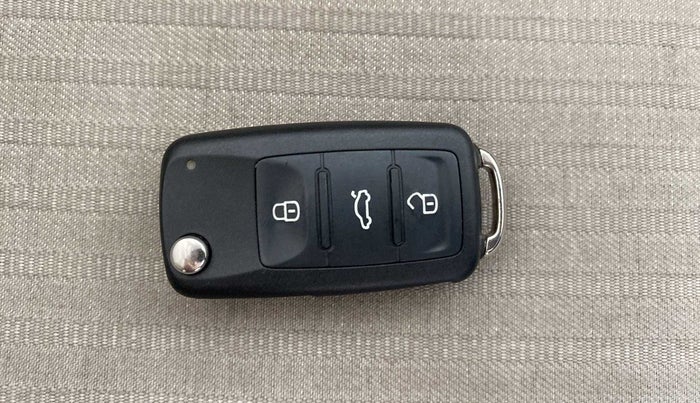 2013 Volkswagen Polo HIGHLINE DIESEL, Diesel, Manual, 85,714 km, Key Close Up
