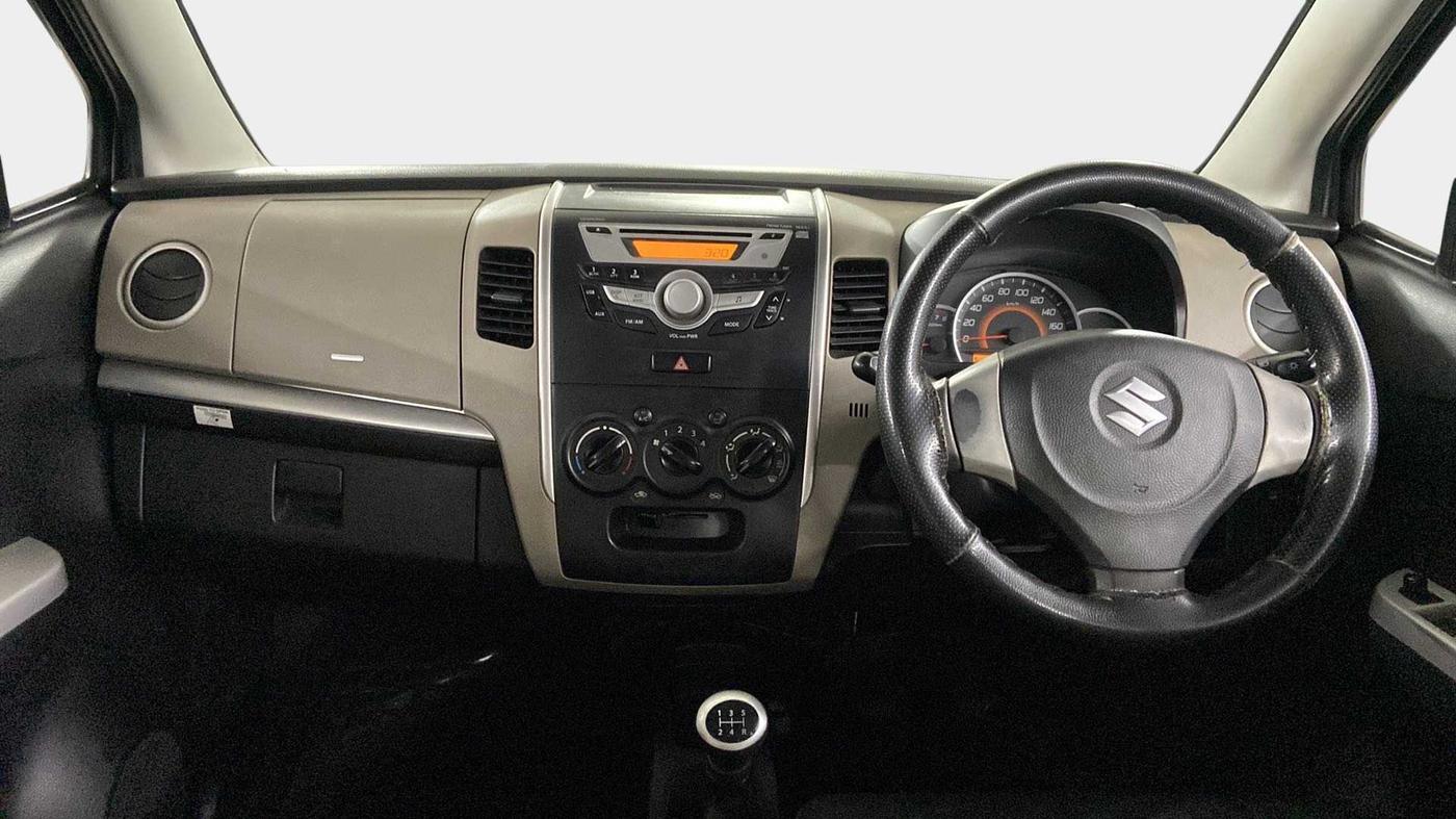 2016 Maruti Wagon R 1.0 VXI, Petrol, Manual, 30,922 km, Dashboard