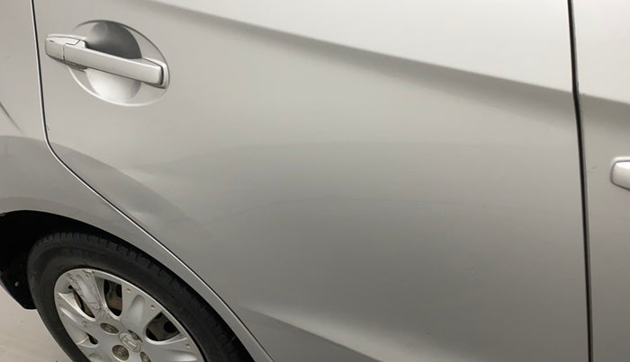 2014 Honda Brio S MT, Petrol, Manual, 93,929 km, Right rear door - Slightly dented