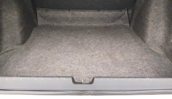 2015 Honda City 1.5L I-VTEC V MT, Petrol, Manual, 82,201 km, Boot Inside