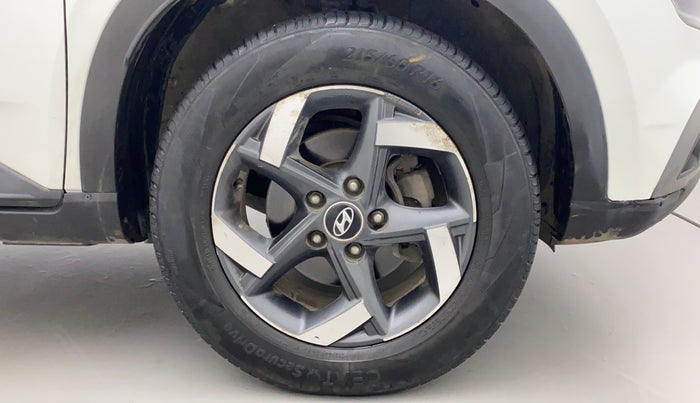 2019 Hyundai VENUE SX PLUS 1.0 TURBO DCT, Petrol, Automatic, 1,05,734 km, Right Front Wheel