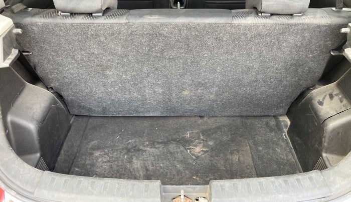 2012 Maruti Swift VXI, Petrol, Manual, 83,512 km, Boot Inside