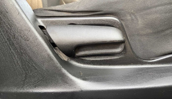 2012 Maruti Swift VXI, Petrol, Manual, 83,512 km, Driver Side Adjustment Panel