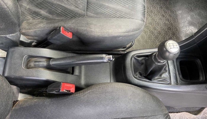 2012 Maruti Swift VXI, Petrol, Manual, 83,512 km, Gear Lever