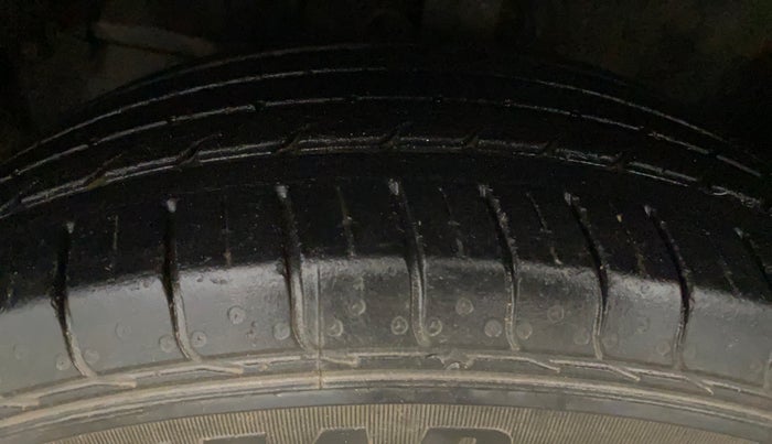 2021 Honda WR-V 1.2L I-VTEC VX MT, Petrol, Manual, 28,423 km, Left Front Tyre Tread