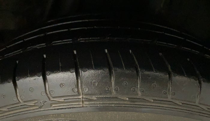 2021 Honda WR-V 1.2L I-VTEC VX MT, Petrol, Manual, 28,423 km, Left Rear Tyre Tread