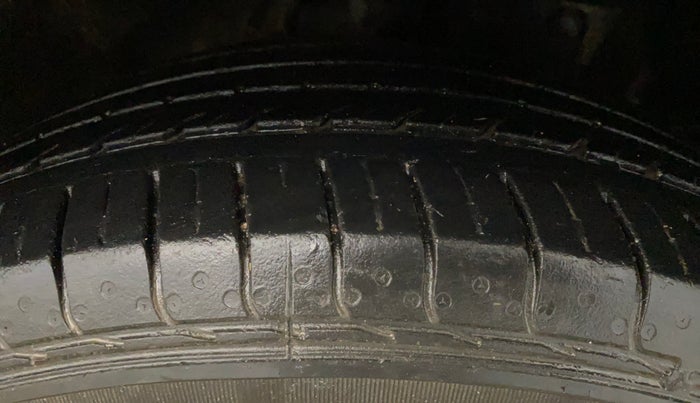 2021 Honda WR-V 1.2L I-VTEC VX MT, Petrol, Manual, 28,423 km, Right Front Tyre Tread