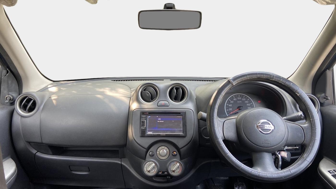 2016 Nissan Micra Active XL, Petrol, Manual, 61,821 km, Dashboard