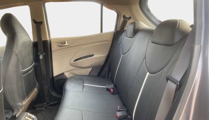 2018 Hyundai NEW SANTRO SPORTZ MT, Petrol, Manual, 35,761 km, Right Side Rear Door Cabin