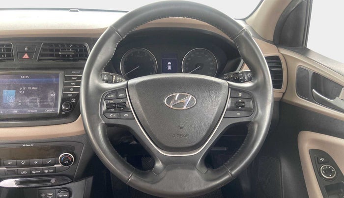 2016 Hyundai Elite i20 ASTA 1.2 (O), Petrol, Manual, 84,612 km, Steering Wheel Close Up