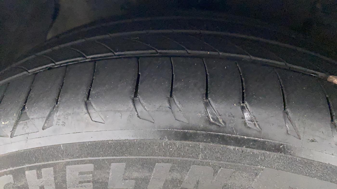 2016 Hyundai New Elantra 1.8 SX AT VTVT, Petrol, Automatic, 76,704 km, Left Front Tyre Tread