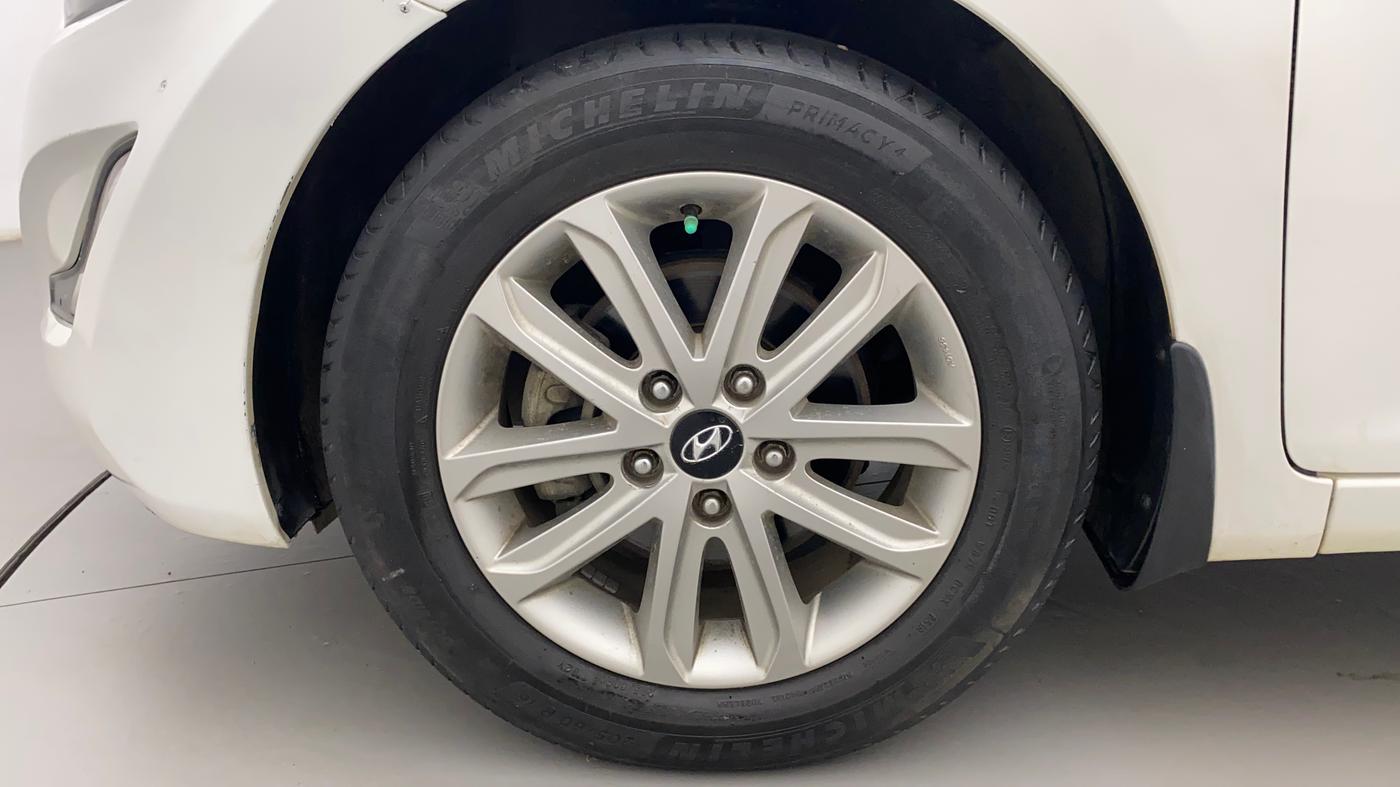 2016 Hyundai New Elantra 1.8 SX AT VTVT, Petrol, Automatic, 76,704 km, Left Front Wheel