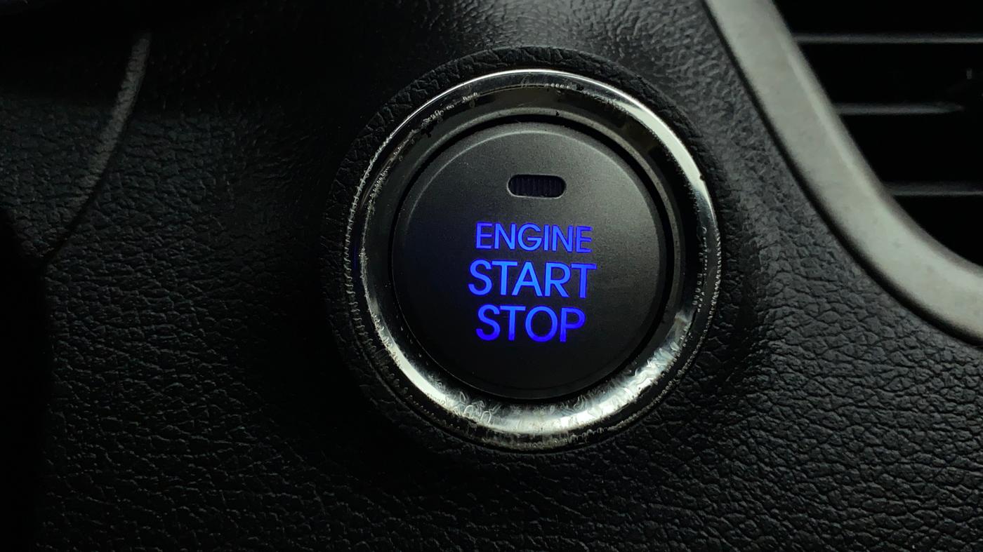 2016 Hyundai New Elantra 1.8 SX AT VTVT, Petrol, Automatic, 76,704 km, Keyless Start/ Stop Button