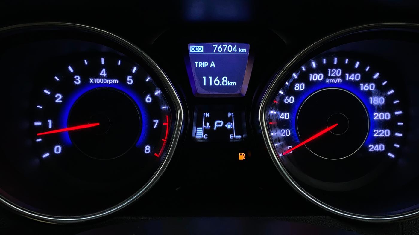 2016 Hyundai New Elantra 1.8 SX AT VTVT, Petrol, Automatic, 76,704 km, Odometer Image