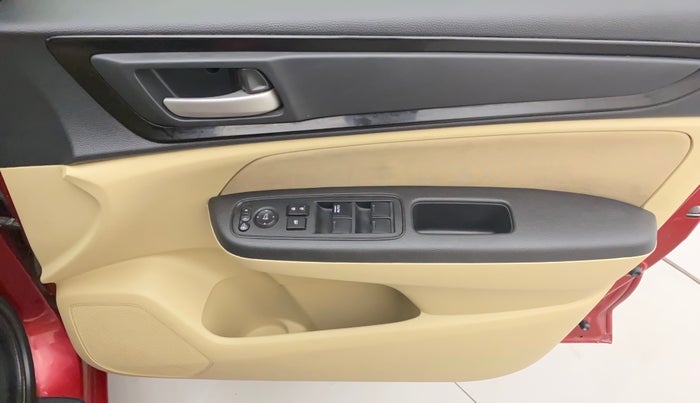 2019 Honda Amaze 1.2L I-VTEC V CVT, Petrol, Automatic, 42,486 km, Driver Side Door Panels Control