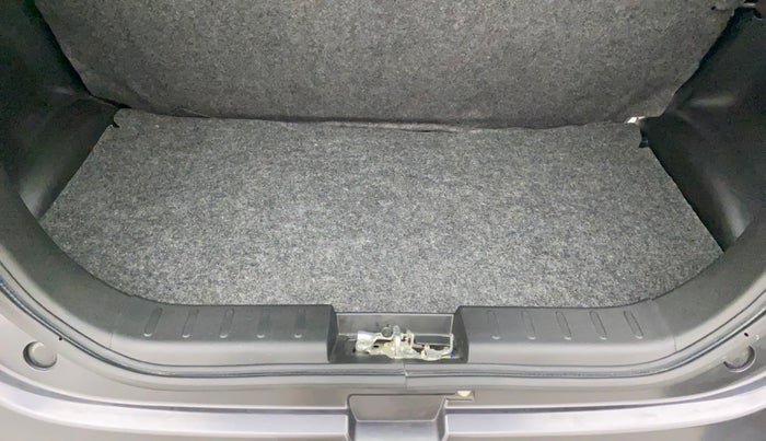 2022 Maruti Alto VXI, Petrol, Manual, 2,537 km, Boot Inside