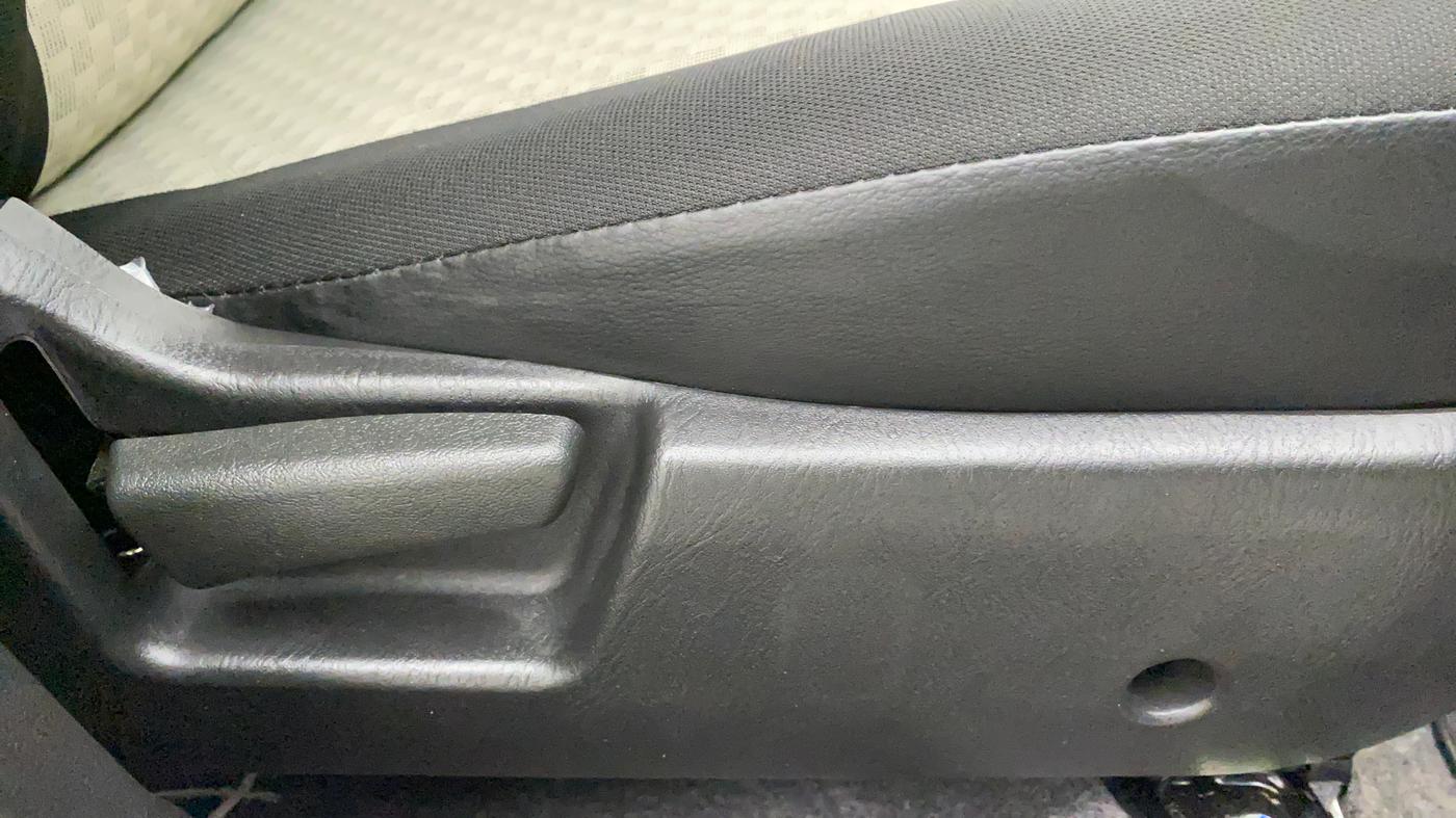 2022 Maruti Alto VXI, Petrol, Manual, 2,537 km, Driver Side Adjustment Panel