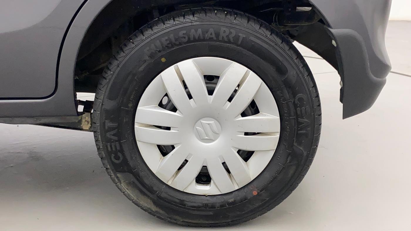 2022 Maruti Alto VXI, Petrol, Manual, 2,537 km, Left Rear Wheel