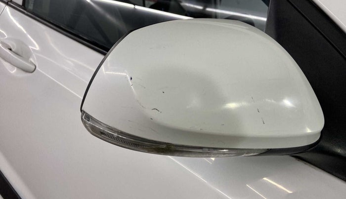 2019 Hyundai Grand i10 SPORTZ 1.2 KAPPA VTVT, Petrol, Manual, 21,112 km, Right rear-view mirror - Indicator light has minor damage
