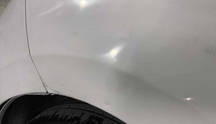 2019 Hyundai Grand i10 SPORTZ 1.2 KAPPA VTVT, Petrol, Manual, 21,112 km, Left fender - Lining loose