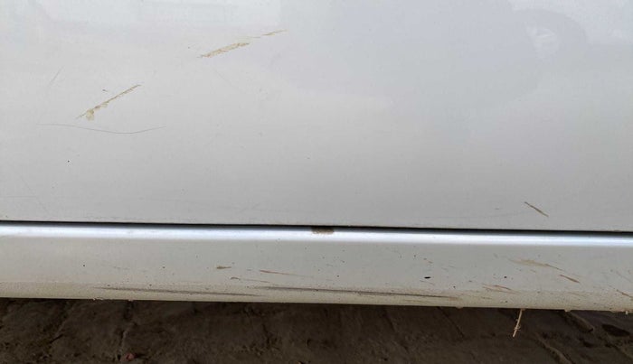 2010 Hyundai i10 ASTA 1.2, Petrol, Manual, 43,226 km, Right running board - Minor scratches
