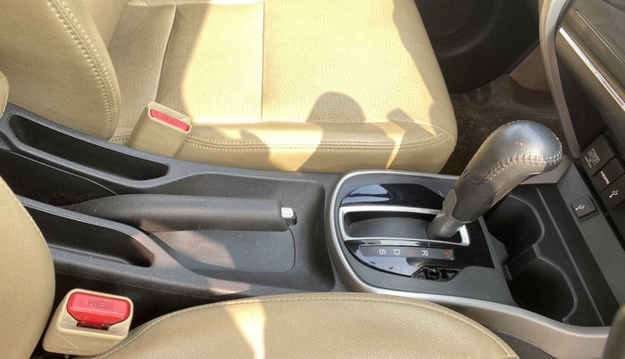 2017 Honda City 1.5L I-VTEC ZX CVT, Petrol, Automatic, 30,453 km, Gear Lever
